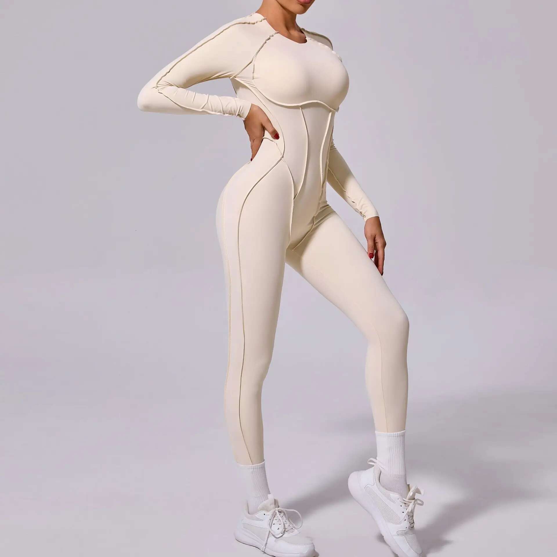 New Autumn/Winter Women's One-Piece Yoga Jumpsuit Leggings Long-Sleeved Sexy Backless Slim Fit Sports Outfit