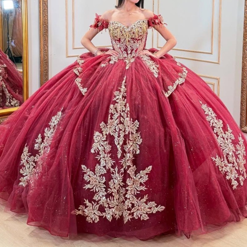 Red Shiny Quinceanera Dresses Off Shoulder Ball Gown Sweet 16 Dress Beading Appliques Lace Bow Tull Corset Birthday Party Vestidos De 15 Anos