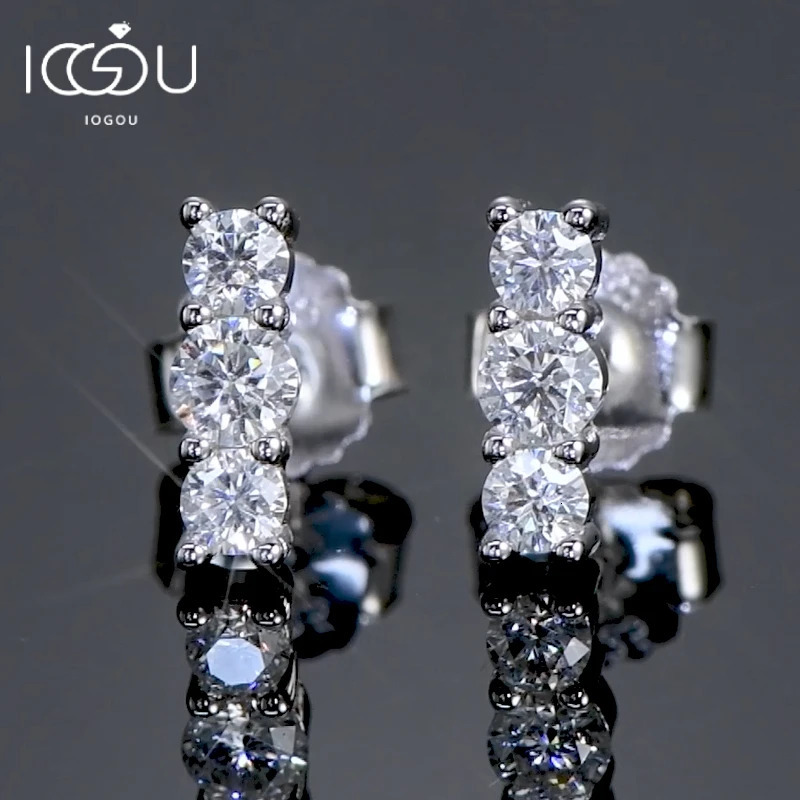 Real D Color Stud Earrings for Women 925 Silver Smile Curved Earrings Mini Climber Studs Jewelry With GRA Certificate 250318