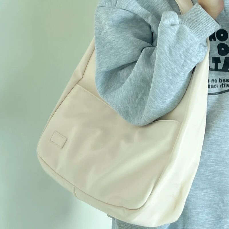Large capacity water bucket spring and summer 2025, new soft leather tote bag, versatile commuting, college students, class, shoulder bag for women