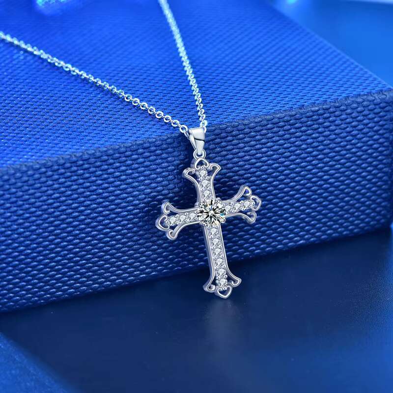 New 925 Sterling Silver Moissanite Accessories Necklace Jewelry Cross Pendant Women Collarbone Chain Necklace