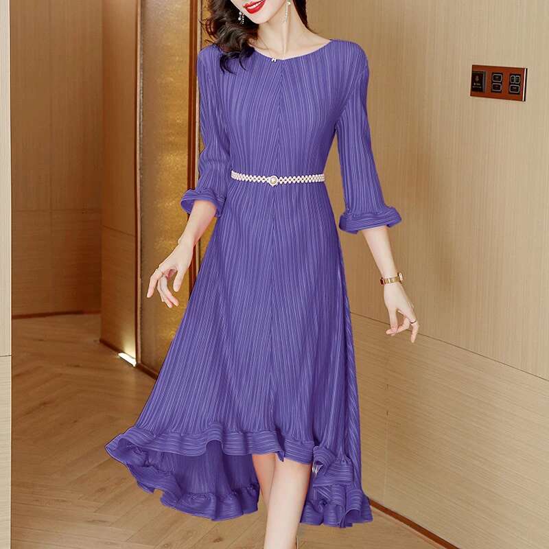 Folded Irregular French 2024 Spring/Summer New Fat mm Elegant and Advanced Feeg Age Reducing Cake Dress