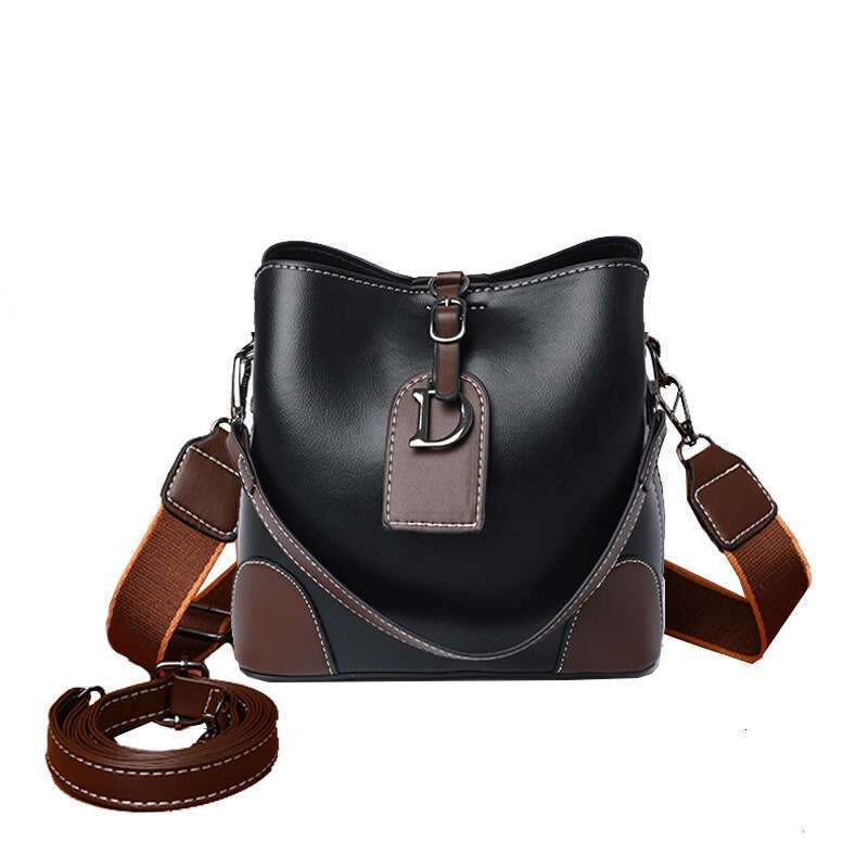 Suni's niche light luxury women's high-end texture bucket bag, 2025 new fashionable single shoulder crossbody bag