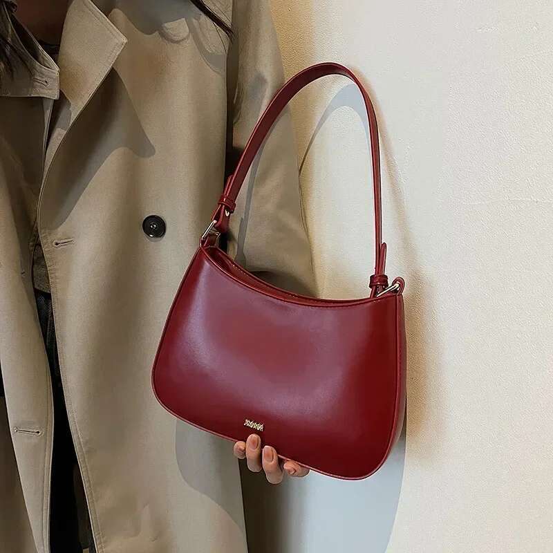 Red Underarm Shoulder Bags for Women 2024 New Texture Leather Crossbody Designer Wedding Bride Handbags Sg Bag