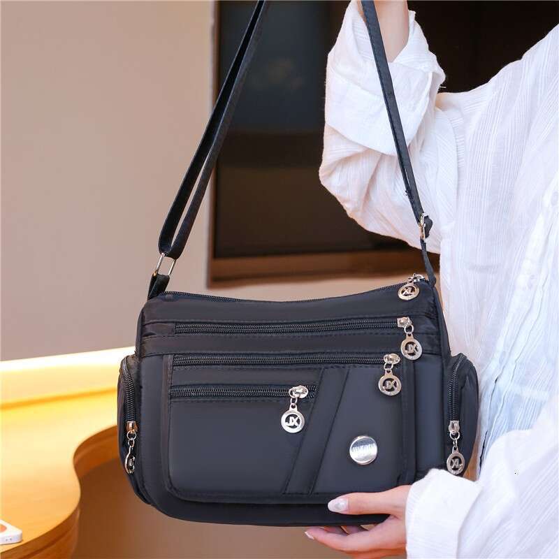 Women's with multiple compartments, women's crossbody bag, new model for middle-aged elderly mothers, lightweight and casual single shoulder