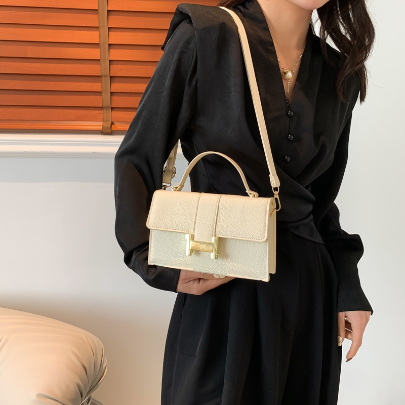 New texture crossbody bag Popular texture women's bag retro armpit small square bag beautiful casual shoulder bag