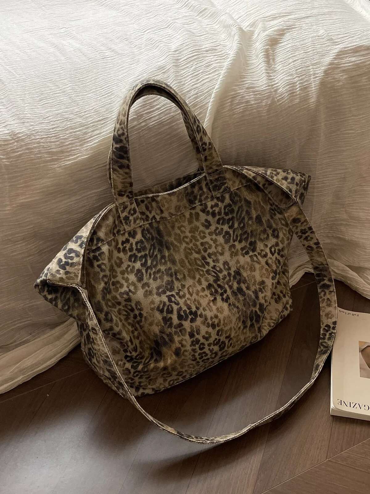 NEW Leopard Pattern Tote Vintage Canvas Shoulder Bag Fashion Big Capacity Handbag For School Work Shopping
