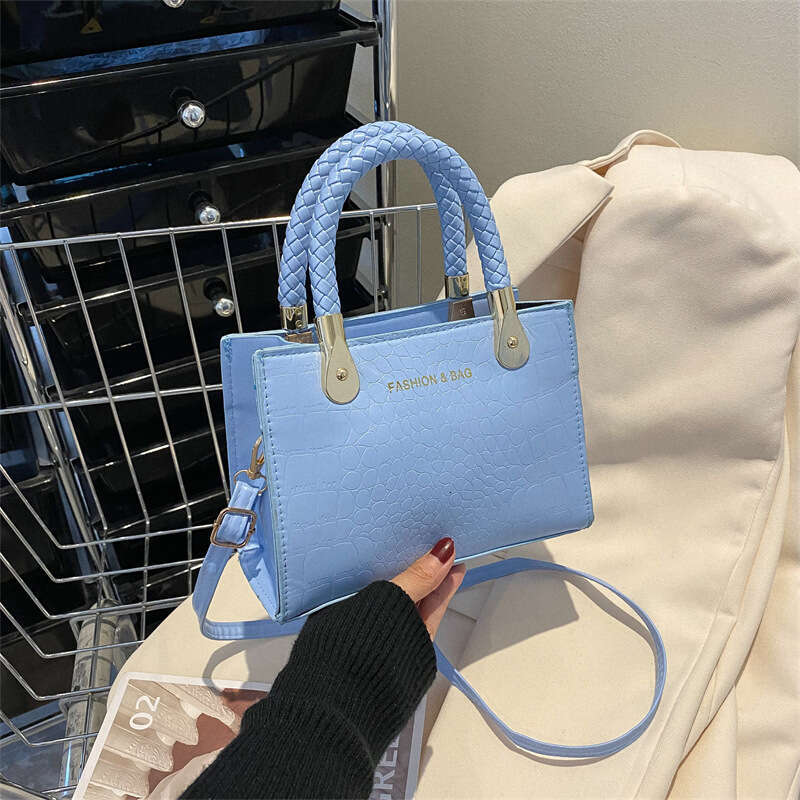 2022 Fashion Trend Casual Handheld Korean Version One Shoulder Crossbody Women's Small Square Bag