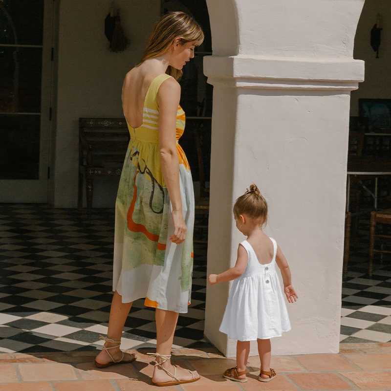 Girls textured cotton sleeveless white dress 2024 summer new item for young children baby girls round neck button low back childrens dress TZ79 W25032