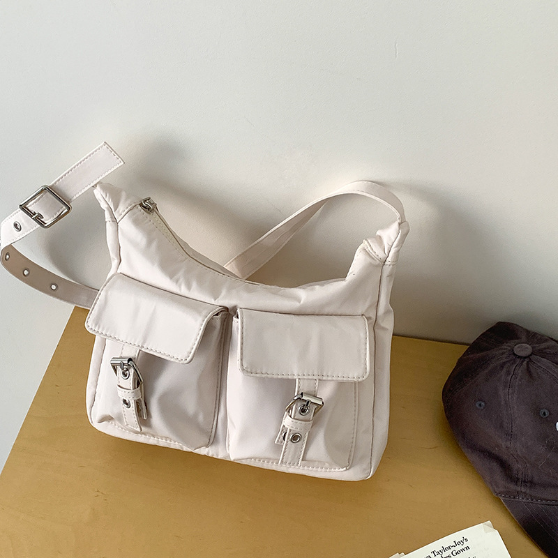 Crossbody Nylon Cloth Bag Fashion Leisure 2025 New Large-capacity Tooling Shoulder Bag Women Designer Bag