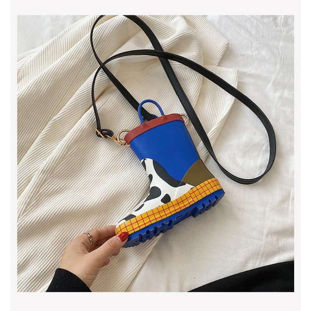 2024 New Western-Style Rain Shoe Design Shoulder With Unique And Quirky Personality Exquisite Cute Women's Crossbody Bags
