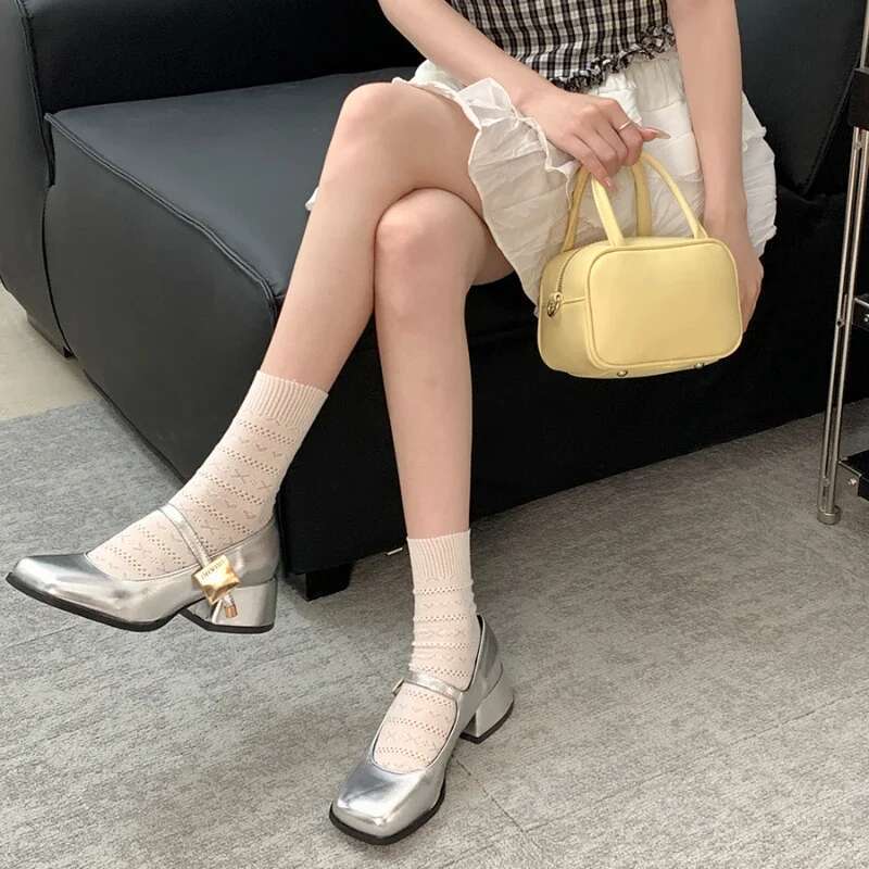 2025 Summer New Women's Shallow Button Women's Elegant Square High Heels Single Street Style Designer Fashion High Heels