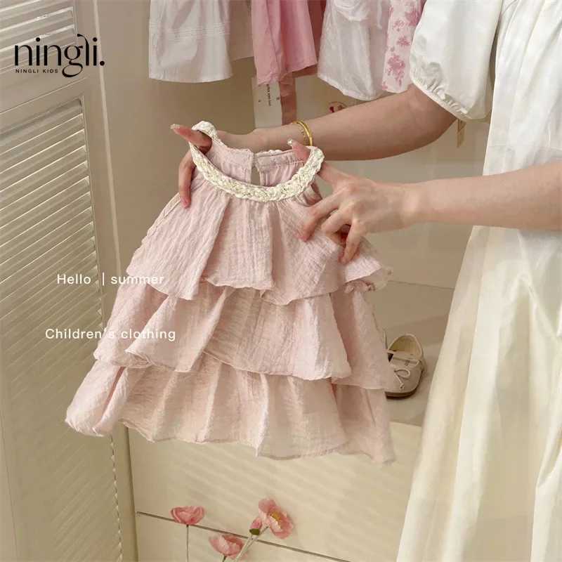 Girls casual dress summer new childrens clothing sweet vest baby cake 2024 round neck fashionable soil sweet pink W250326