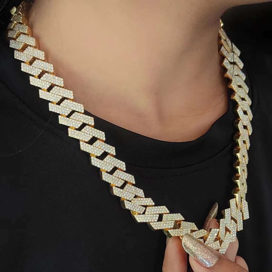 Handmade 16mm Sterling Silver VVS Moissanite Diamond Studded Iced Cuban Link Chain Men Women Hip Hop Jewelry Necklace Stylish