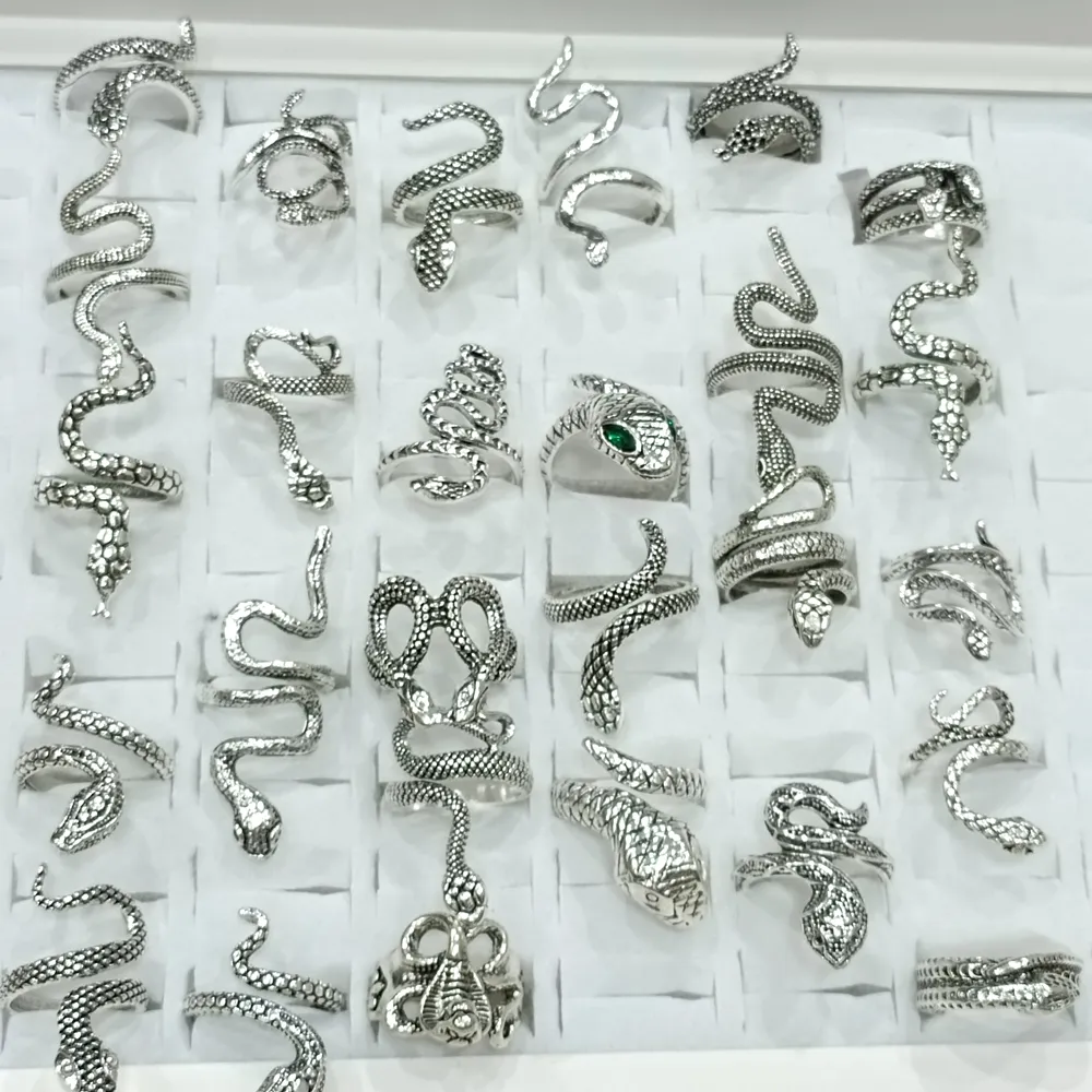 100pcs/lot Exaggerated Antique Punk Style Animal Snake Ring Gold Silver Black Mix Hip Hop Rock Fashion Ring Party Jewelry Unisex LL