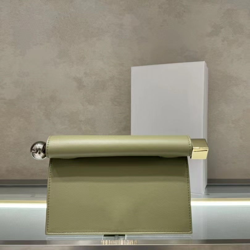 Genuine Sheep Leather Evening Bags Pochette Rond Take-out Clutch For Parties Night Outs Special Events Purses And Handbags Shoulder Bags With Silver Chain Belt