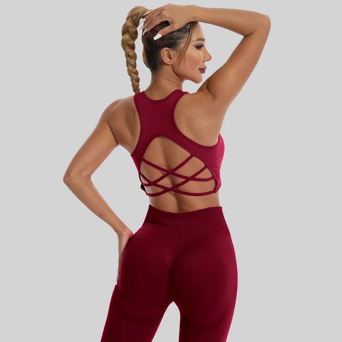 Seamless high waisted tight fitting womens clothing yoga sets sportswear exercise bras gym clothing W250326