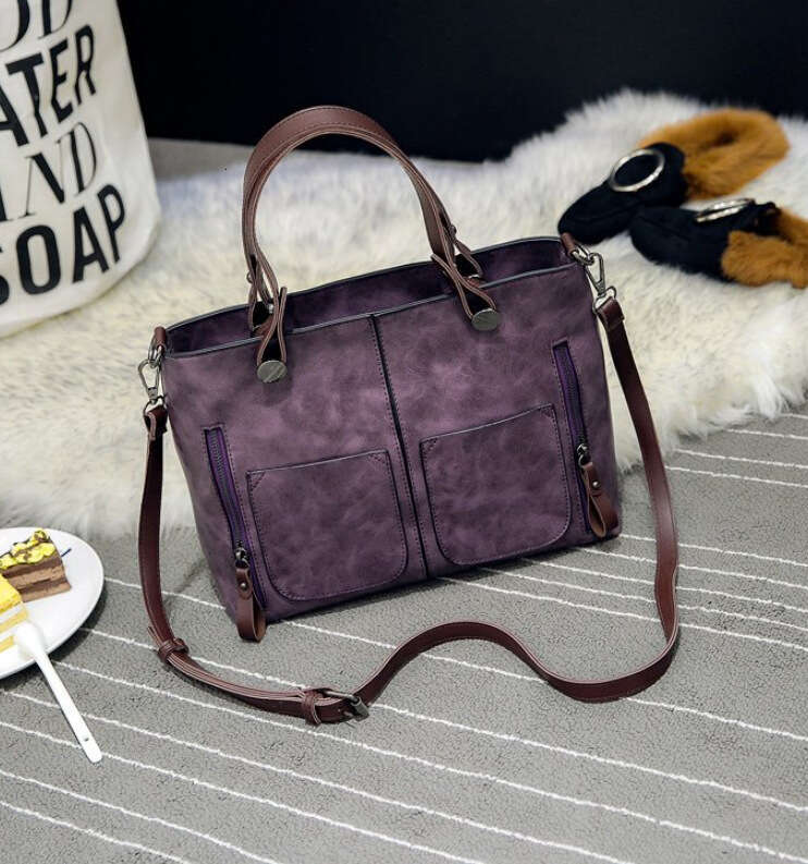 43 Bag women 2024 new fashionable shoulder large capacity tote for women, simple diagonal cross bag
