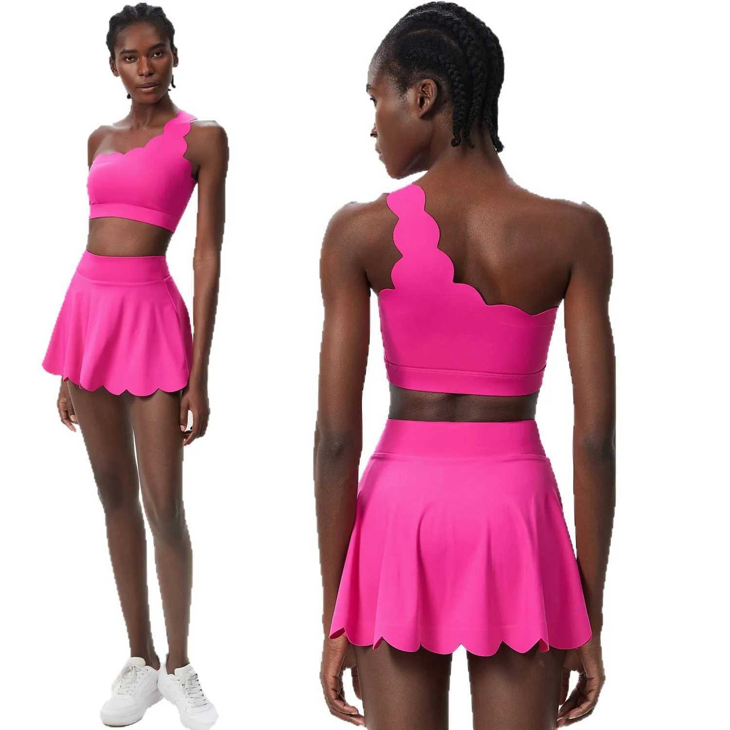 Womens two-piece fitness yoga set summer outdoor running set breathable quick drying sportswear womens tennis suit W250326