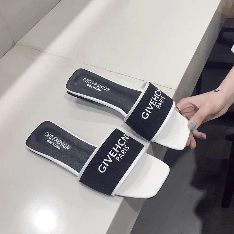 2025 Summer New Round Head Designer Fashion Sandals Simple Solid Color Outdoor Dress Party Women's Flip Cover1