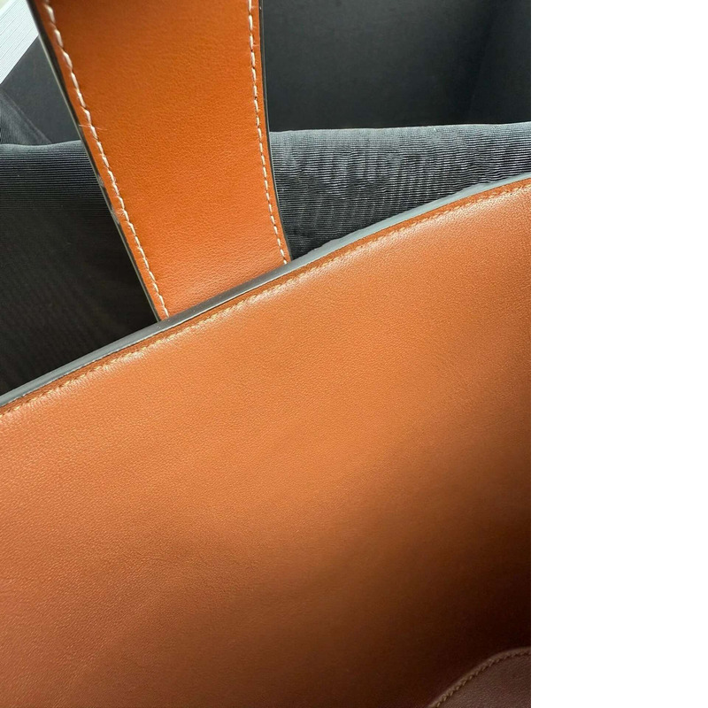 New Bucket Handbag Cowhide Single Shoulder Diagonal Cross Fashionable Versatile Classic Women's Bag