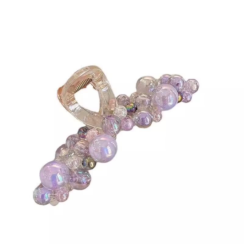 Elegant Hair Clip for Women Versatile Fashion Accent for Daily Wear & Events