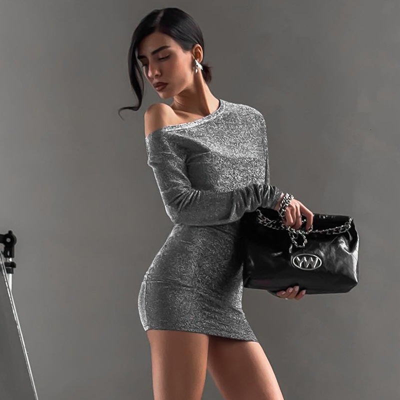 2025S Fashion Designer Q DS Women S With A Sloping Collar Sexy Off Shoulder Sequins Waist Bag And Hip Short Style Dress