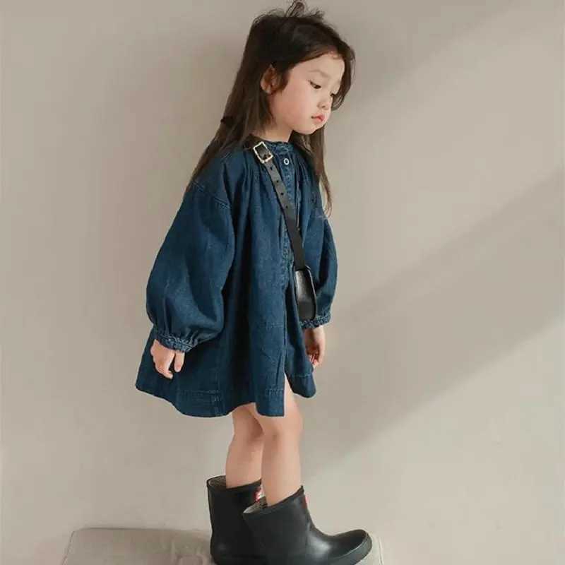 Summer Spring Baby and Girls Cotton Loose Single Chest Denim Dress School Childrens Sweet Leather Childrens Clothing Top 2-8Yr W250326