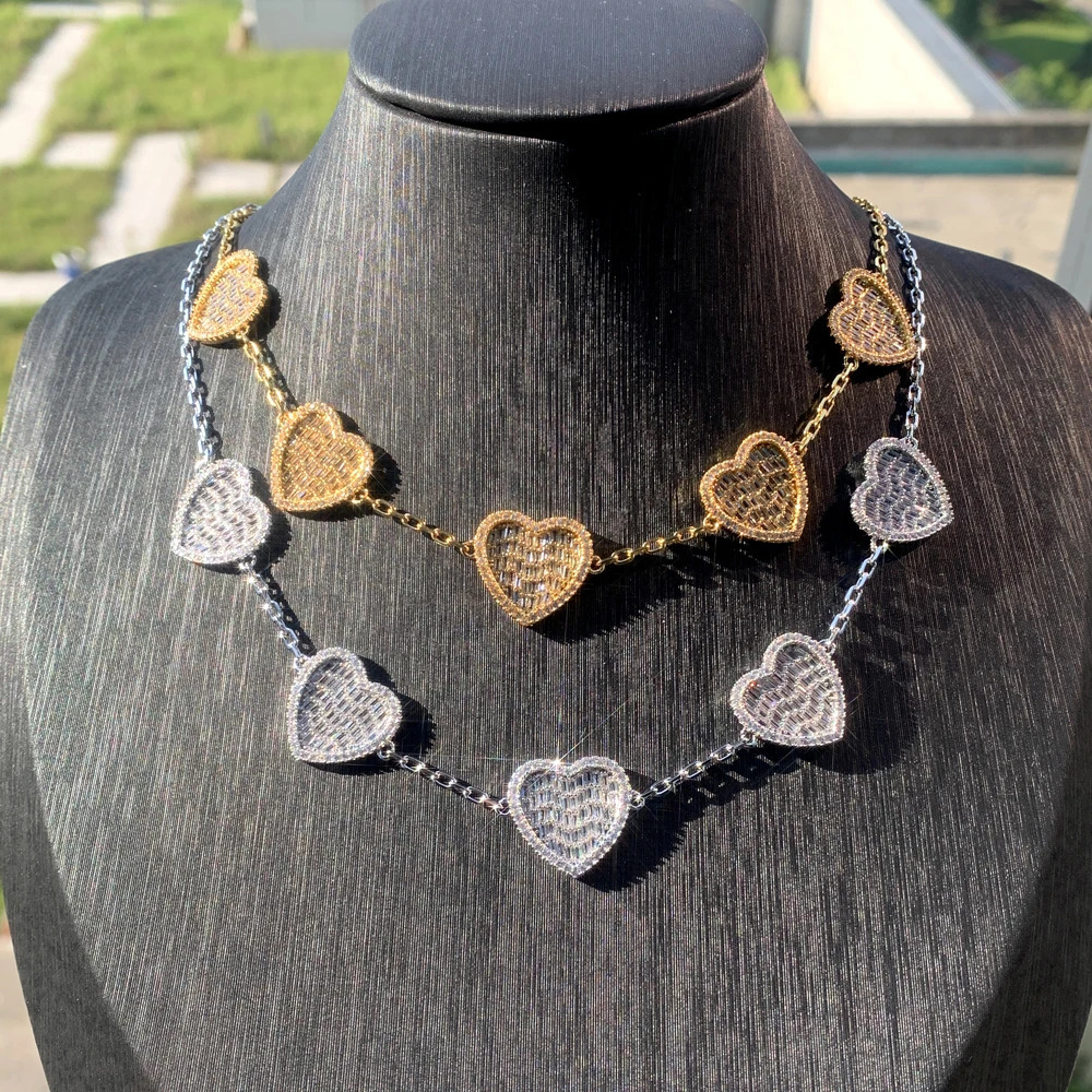 paved Bling Cz heart-shaped chain necklace suitable for womens hip-hop ice out of the square Cz tennis chain necklace jewelry 250326