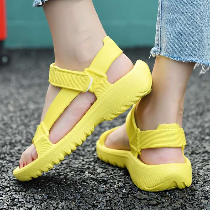 Womens Fashion Trend Anti-slip Wear-resistant Lightweoght EVA Flat Sandals Outdoor Beach Shoes for Women