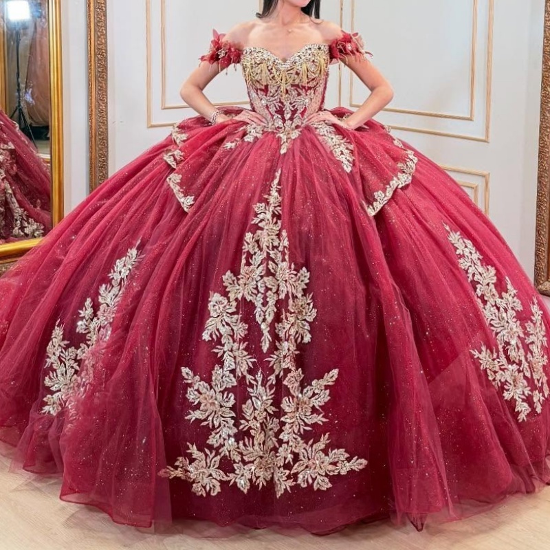 Red Shiny Quinceanera Dresses Off Shoulder Ball Gown Sweet 16 Dress Beading Appliques Lace Bow Tull Corset Birthday Party Vestidos De 15 Anos