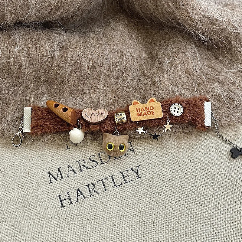 Y2K Plush Bear Choker For Woman Fashion Wooden Only Bear Bow Cartoon Collar Neklace Sweet Jewelry Unisex Accessories 250322