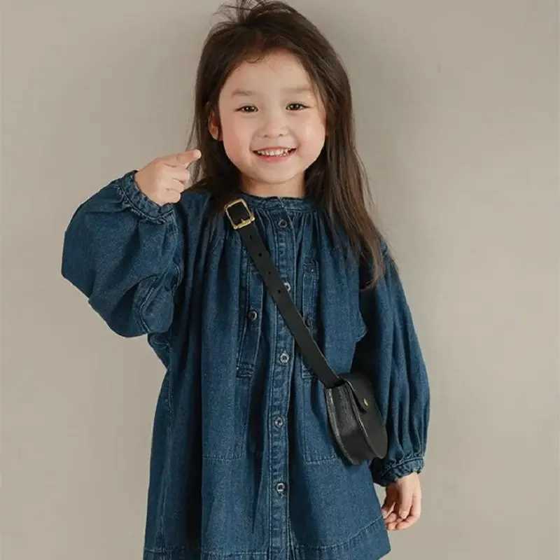 Summer Spring Baby and Girls Cotton Loose Single Chest Denim Dress School Childrens Sweet Leather Childrens Clothing Top 2-8Yr W250326