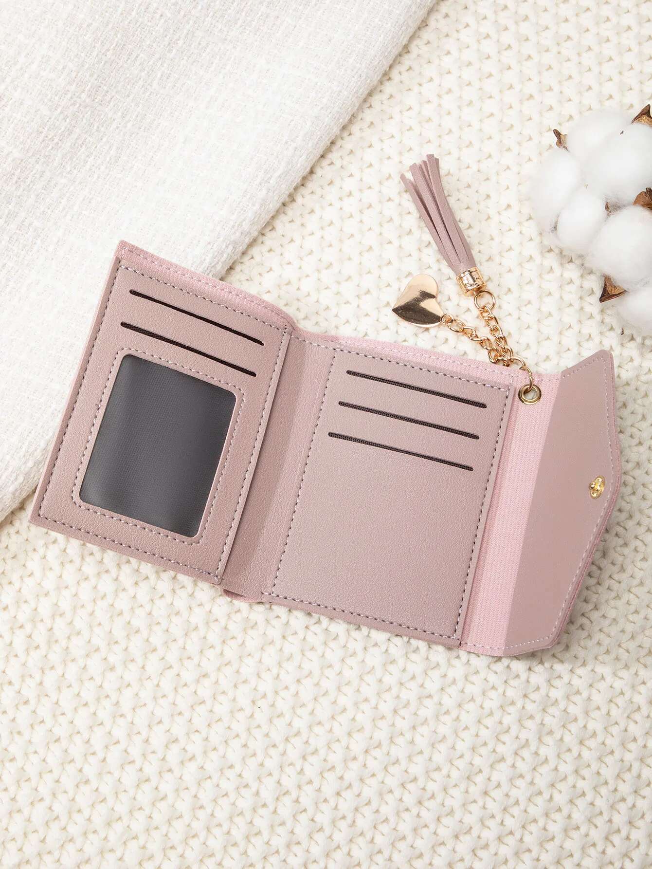 Fashionable Ultra-thin Three Fold Handheld Coin Wallet Minimalist Credit Card Holder Solid Color Tassel Pendant Short Design For Women's Designer