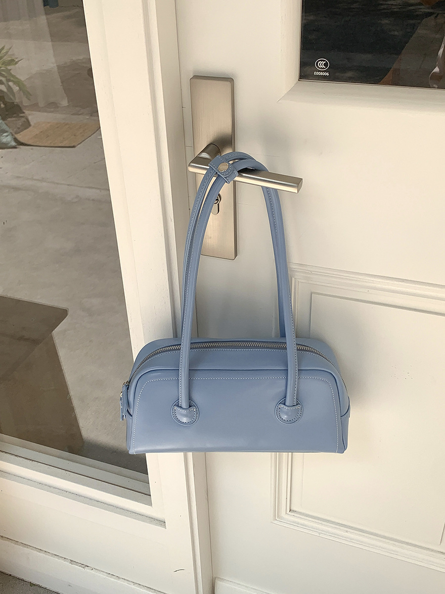 Designer bag 2025S style armpit high-end sense niche fashion hand-held shoulder simple commuting new small square bag women