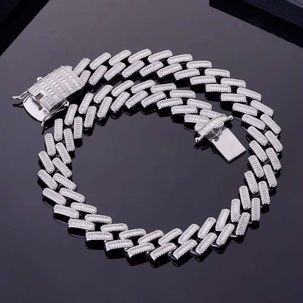 High Quality Hip Hop Jewelry Moissanite Customized Iced Out Cubic Zircon 925 Sterling Silver Cuban Chain Necklace for Men