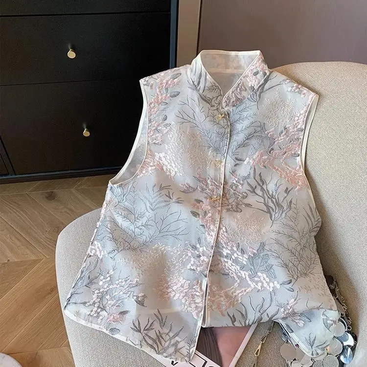 Light Cloud Color Style Chinese fashion high-end niche vertical collarless sleeveless retro vest 250320