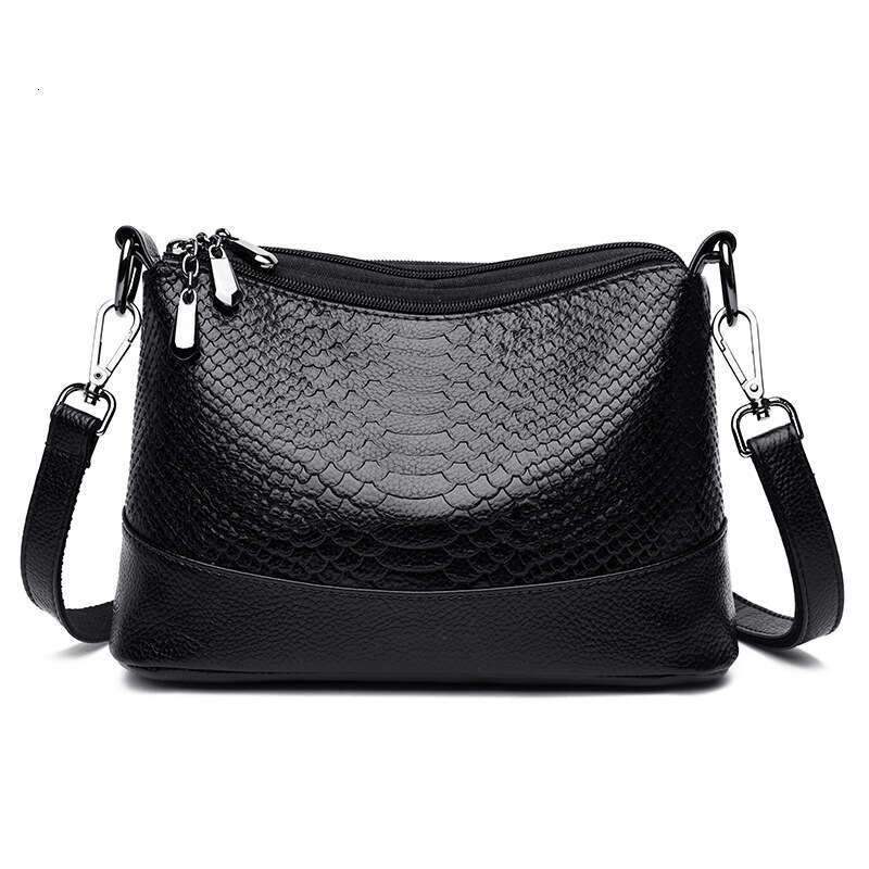b8 Middle aged and elderly mother's 2023 new trend crocodile pattern single crossbody women's multi-layer soft leather bag, shoulder bag