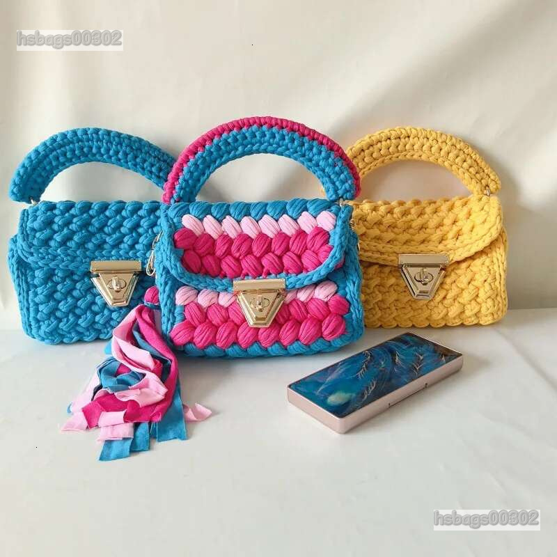2024 Women's Shoulder Hot Selg Handmade Crochet With Contrasting Woven Bag Designer Handbag Bags For Lady