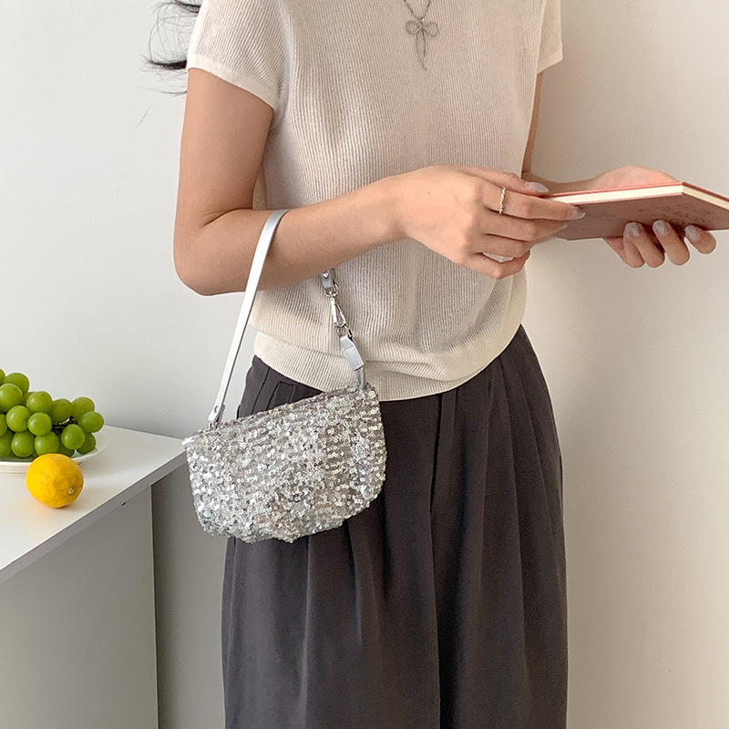 Spring Niche Sequin Underarm Bag Advanced Sense Small Fresh Fashion Cute Chain Crossbody Bag Soft Sister Handbag Designer Bag for Women