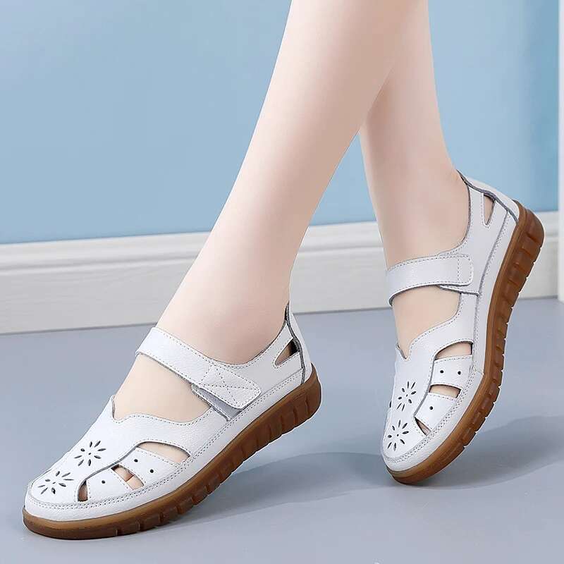 2025 Summer New Women's Breathable Leather Sandals, Women's Comfortable Designer Fashion Flat Shoes, Walking Slippers, Open toed Beach Women