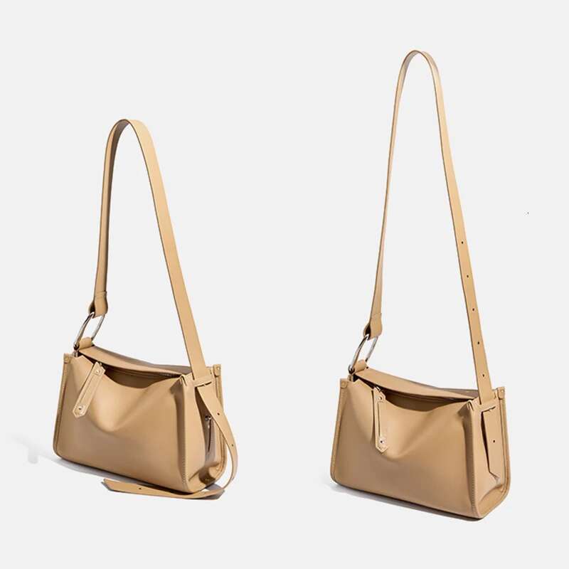 New Cowhide Women's Fashion Rivet Adjustable Shoulder Strap Woman Crossbody Bags Genuine Leather Female Casual Bag