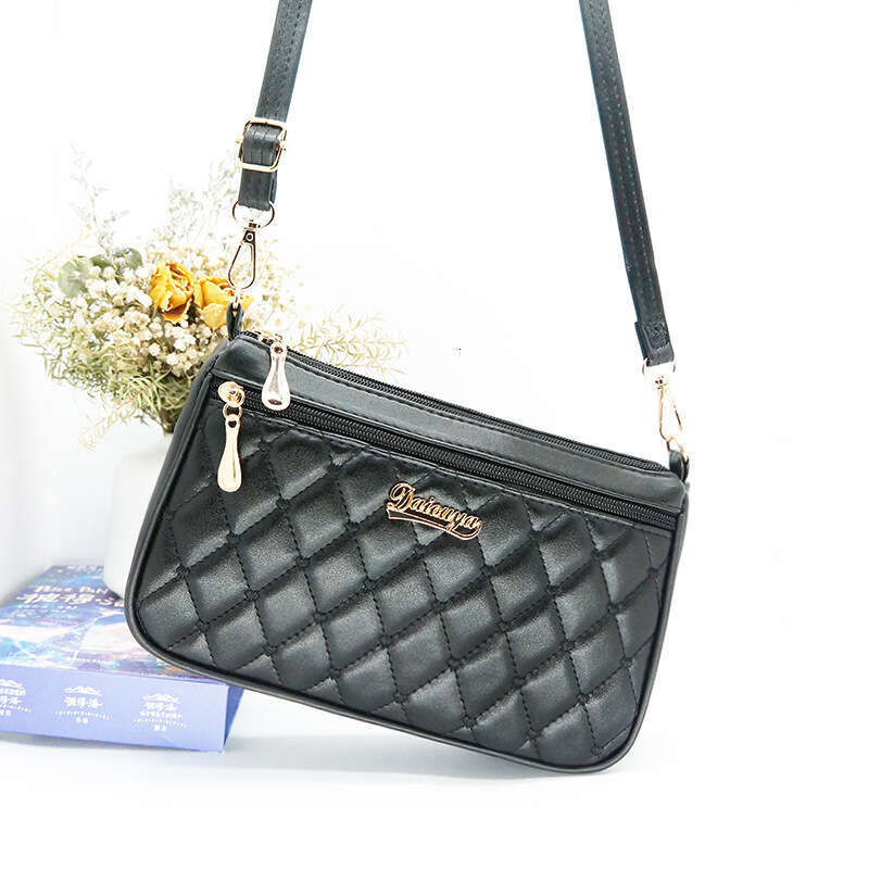 New 2023 Crossbody Shoulder Multi layered Embroidered Leisure Fashion Mom Middle aged Straddle Bag