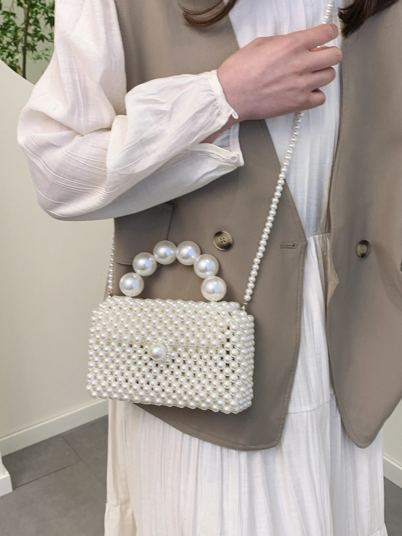 Classic Fashion Trend Handmade Beaded Woven Bag Elegant Temperament Handbag Exquisite Fashion Pearl Chain Shoulder Crossbody 250325