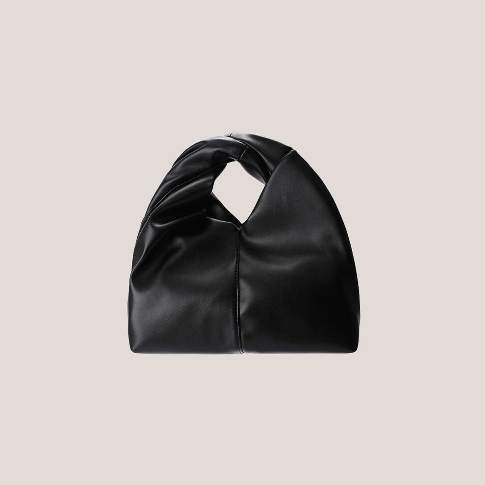 Cloud Women's Handbag Underarm Bag French High end Pleated Cow Horn Soft Leather Dumpling Bun Single Shoulder Small Package