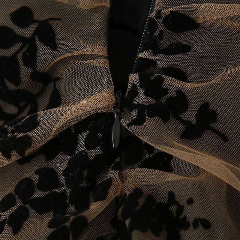 2025 New Women's Lace Jacquard Mesh Slip Dress Pleats Design Elegant Sexy Slim Bow Decoration Backless MIDI Dresses