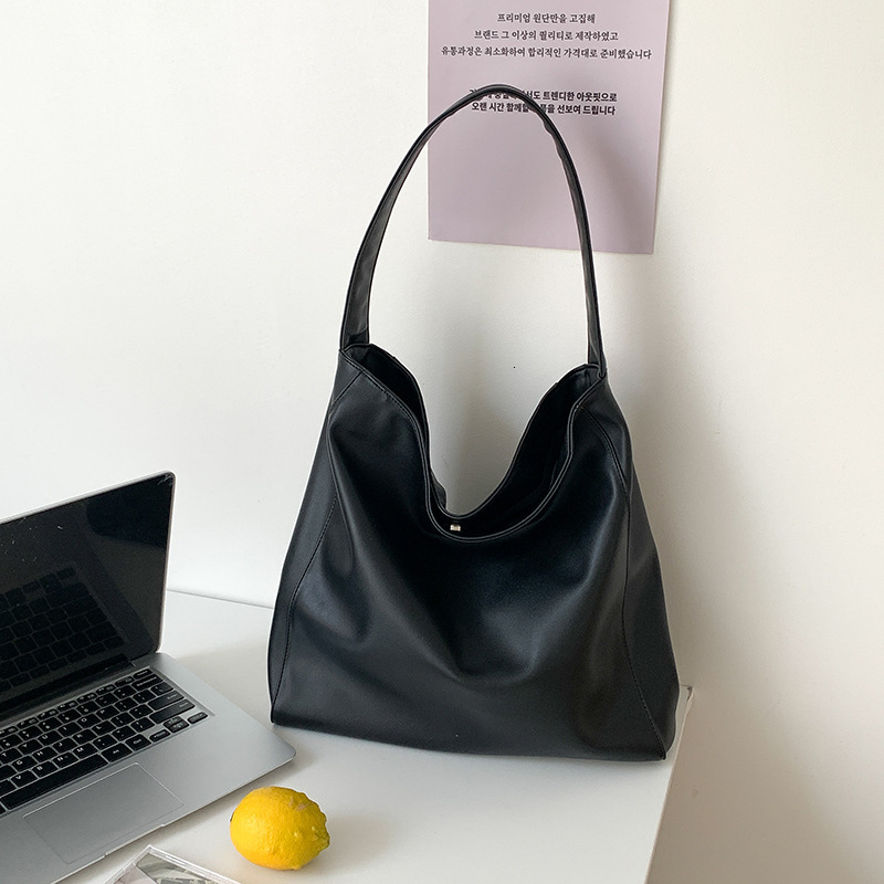 2025 Spring New Simple Soft Pitot Bag Large Capacity Commuter Bag College Students Class Fashion Shoulder Bag Female