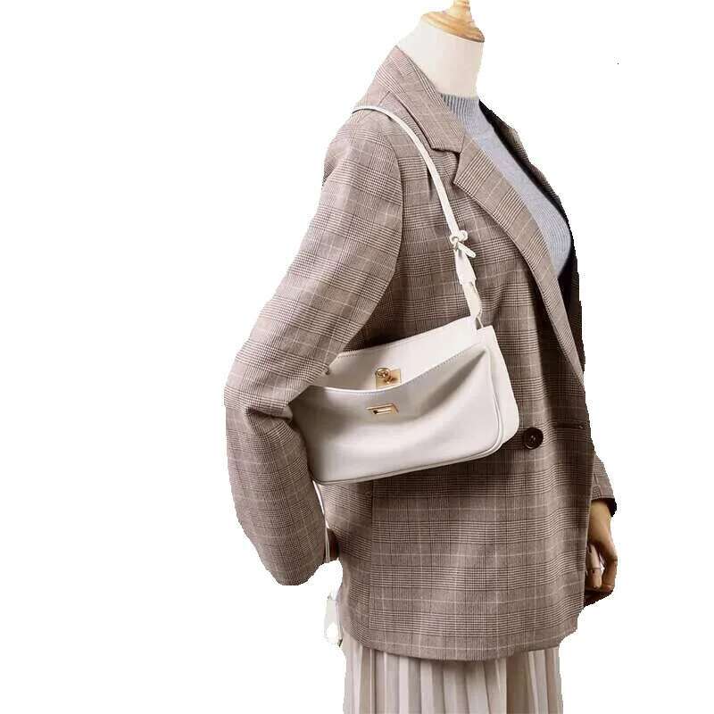 New Women's Small Square High-Quality Soft Leather Gold Sier Button Shoulder Messenger Versatile Underarm Bag