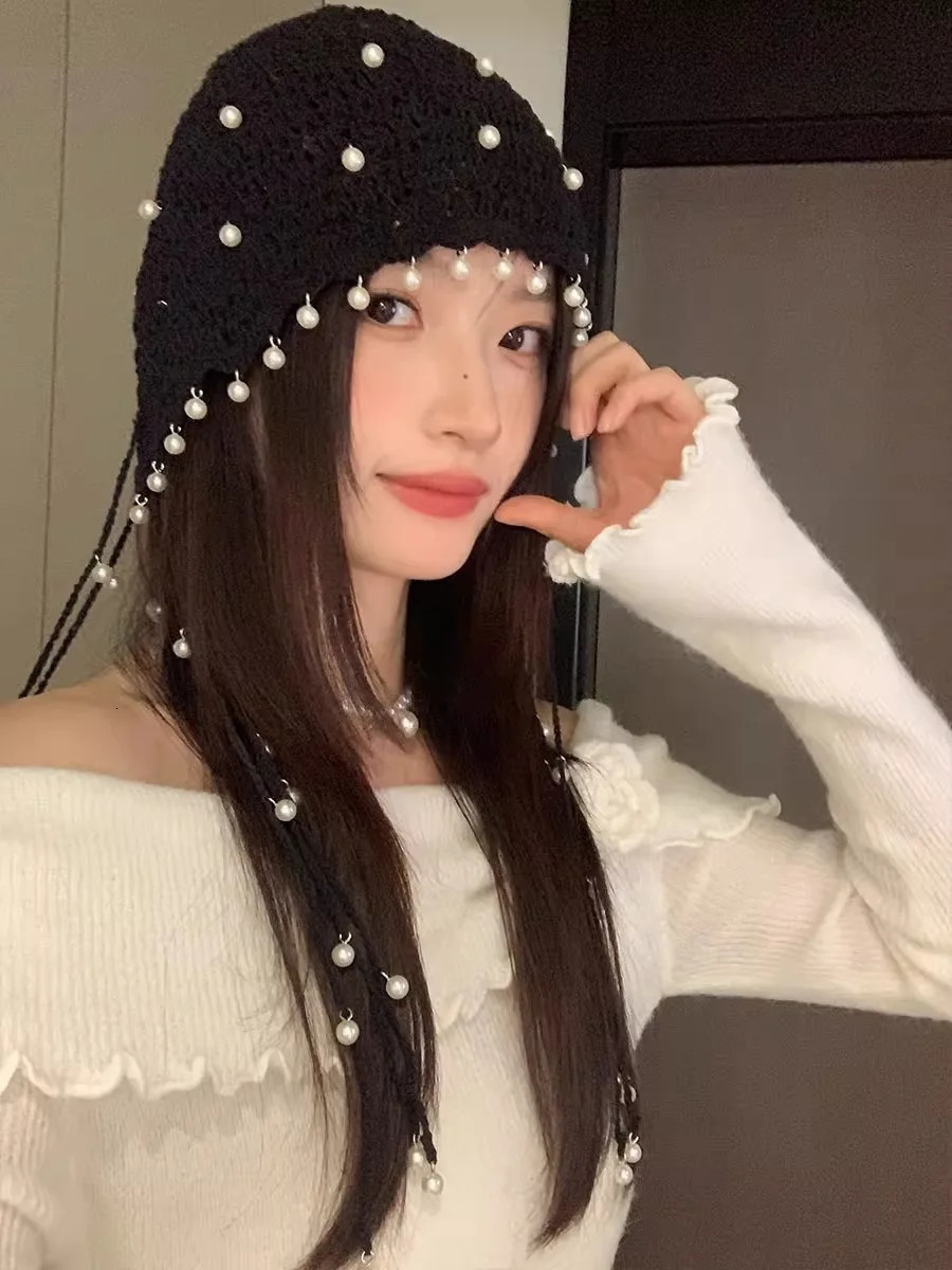 Bohemian Woven Hollowed-Out Baotou Hat Ladies Summer Thin Breathable Pearl Tassels Adorn Ethnic Wind Pile Hat 250321