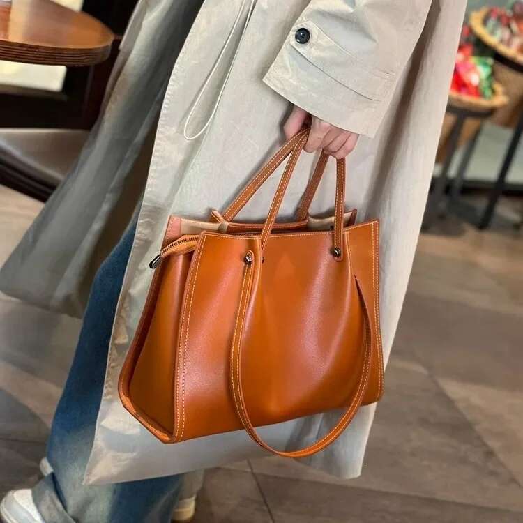 Women 2025 Capacity Leather Women's Tote Cowhide Shoulder Commuter Large Designer Bag